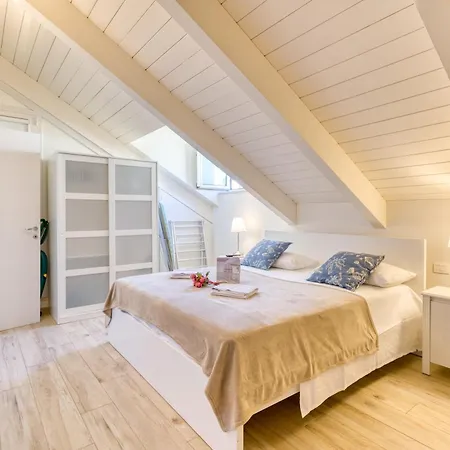 Il Regno Di Monica Attico Near The Sea - Happy Appartement Alassio
